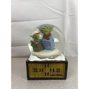 GREMLINS Holiday‎ Snow Globe LIMITED EDITION Nerd Block Exclusive